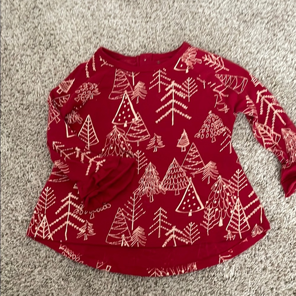 Christmas top for baby girl 18 months pants included!!
